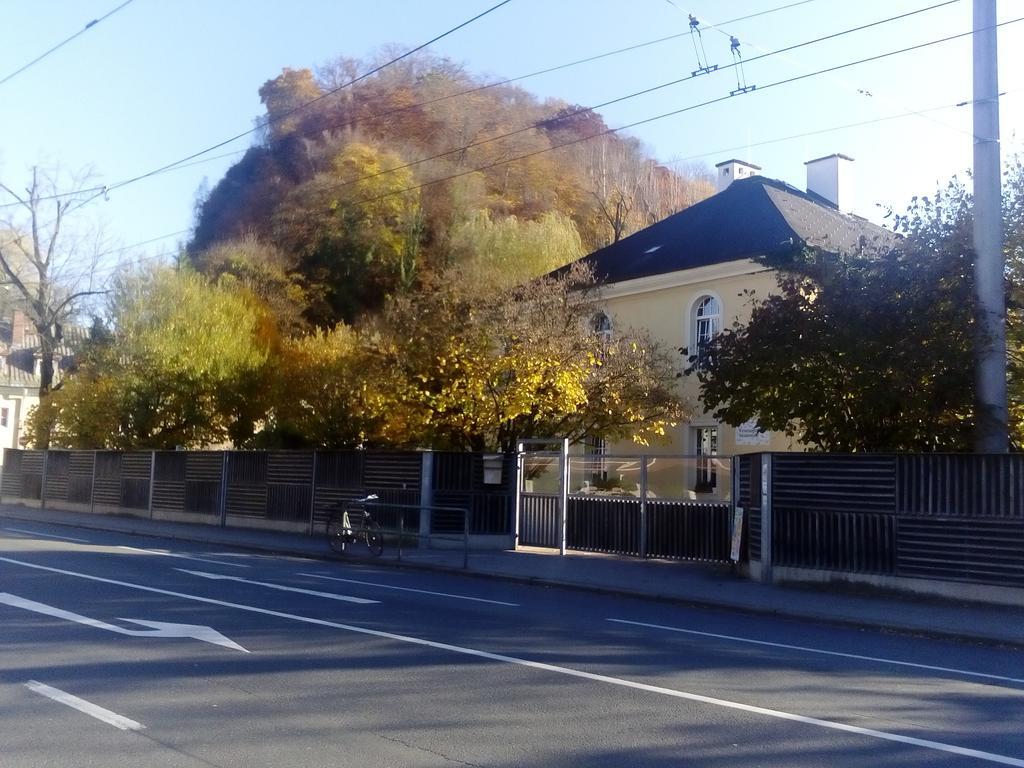 Haus Wartenberg Hotel Salzburgo Exterior foto